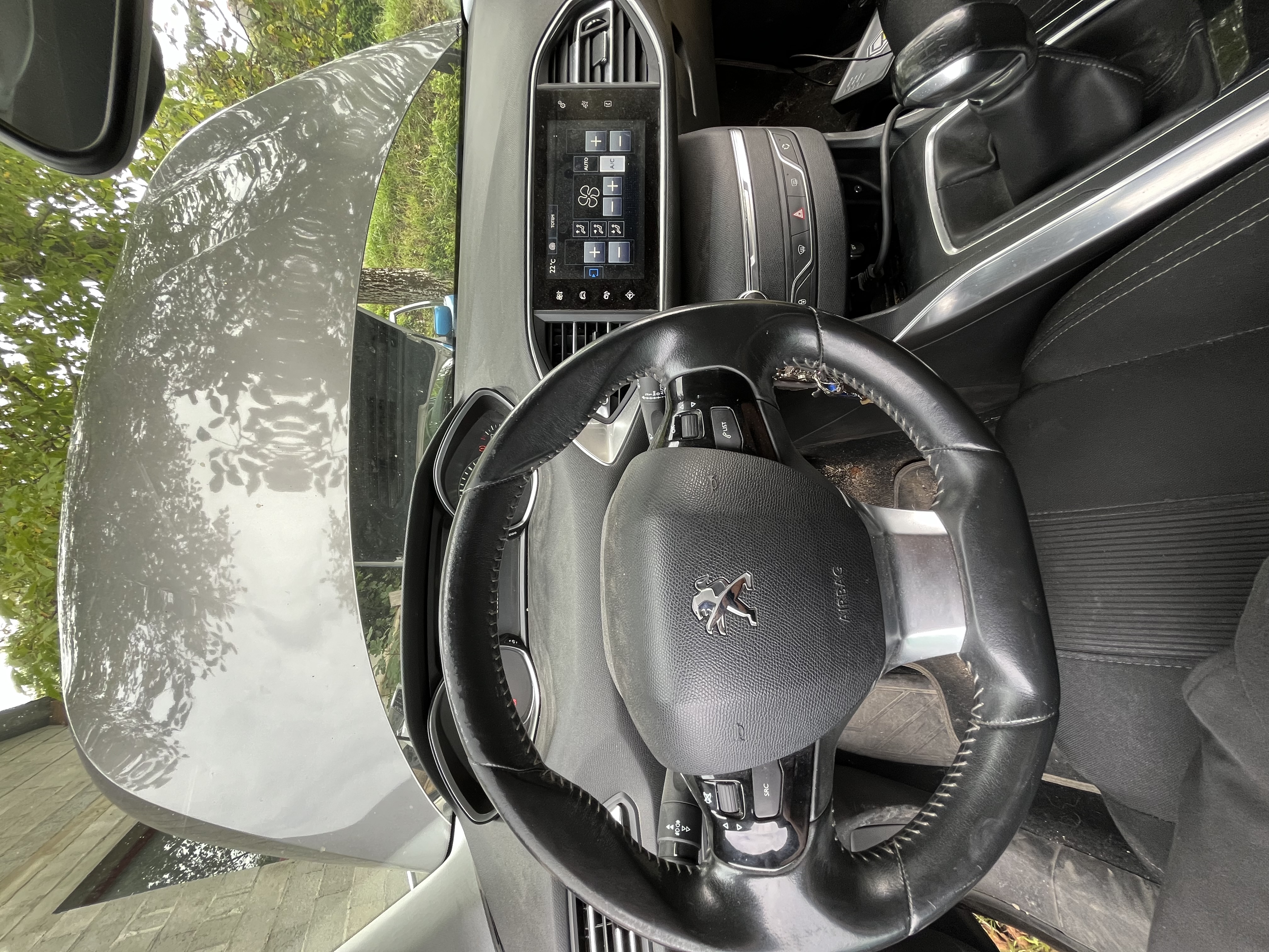 Peugeot 5008 · 2.0 HDi 150cv